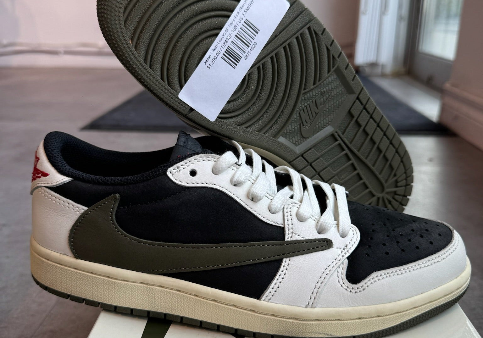 Jordan 1 Retro Low OG SP Travis Scott Olive (W) (Preowned Size 9W)