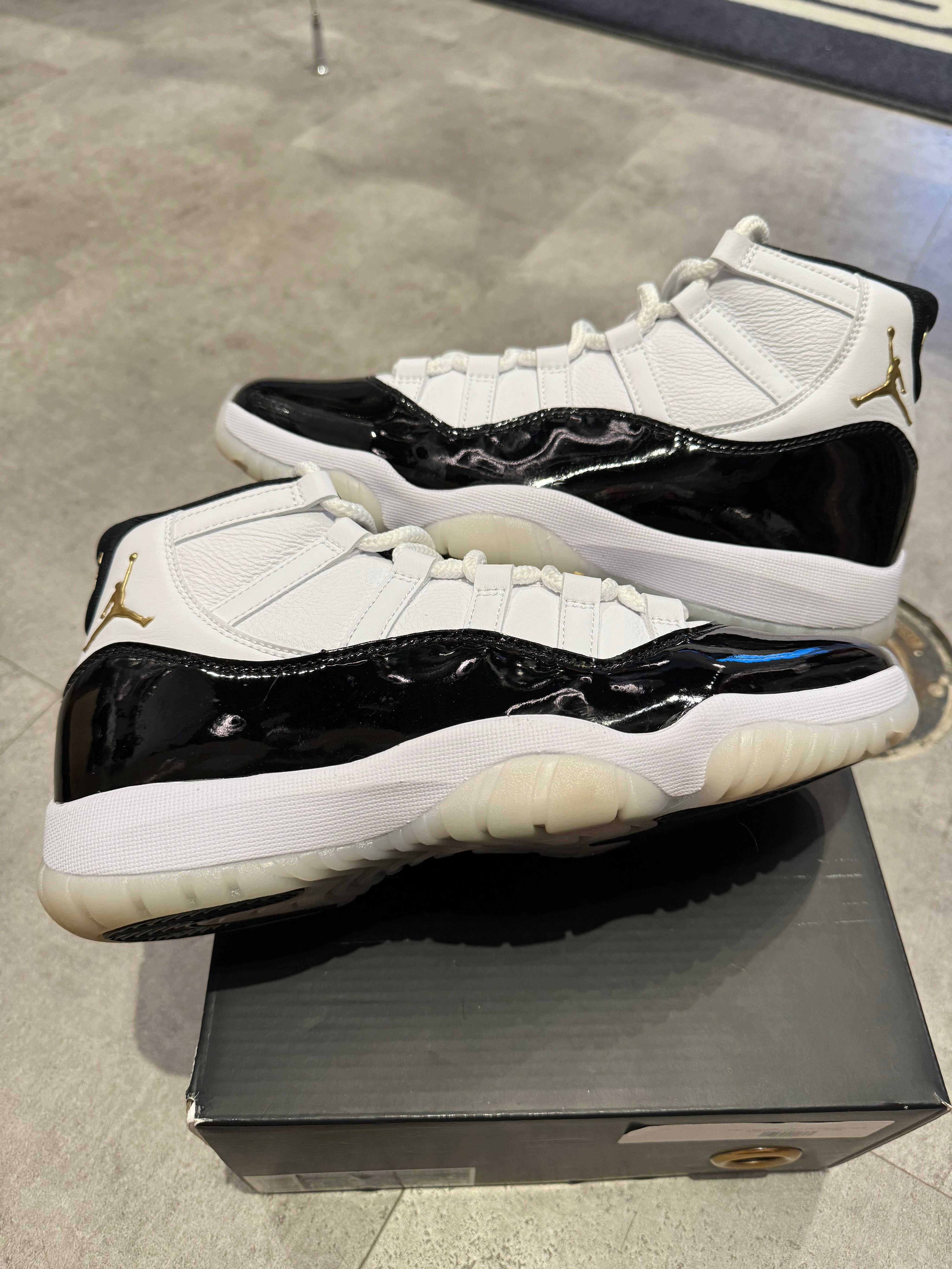 Jordan 11 Retro DMP Gratitude (2023) (Preowned Size 8)