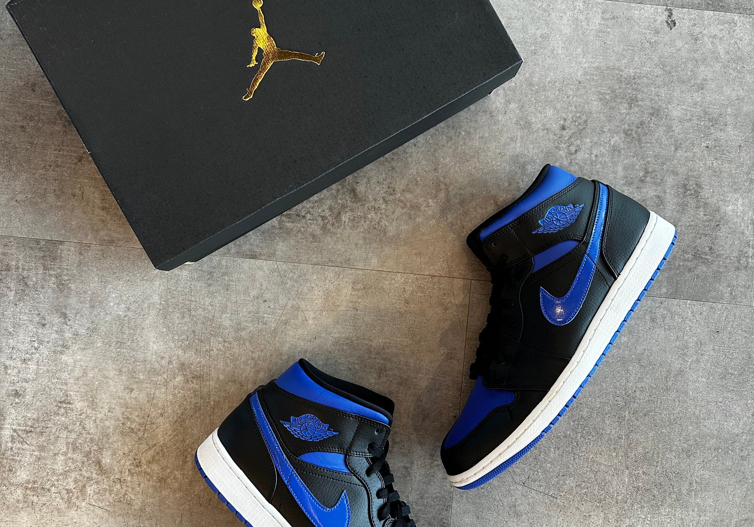 Jordan 1 Mid Royal (2020) (Preowned)