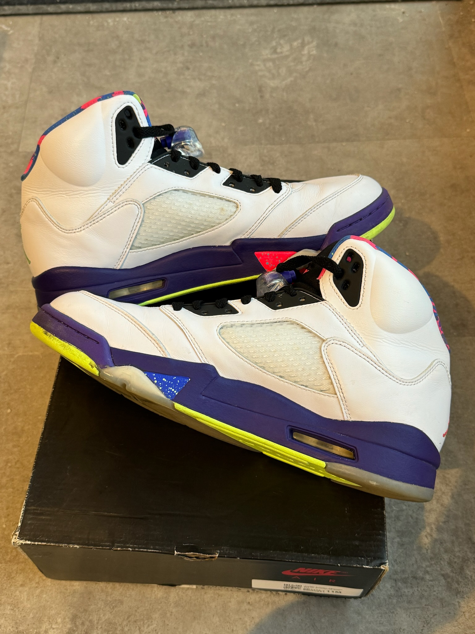 Jordan 5 Retro Alternate Bel-Air (Preowned Size 11)