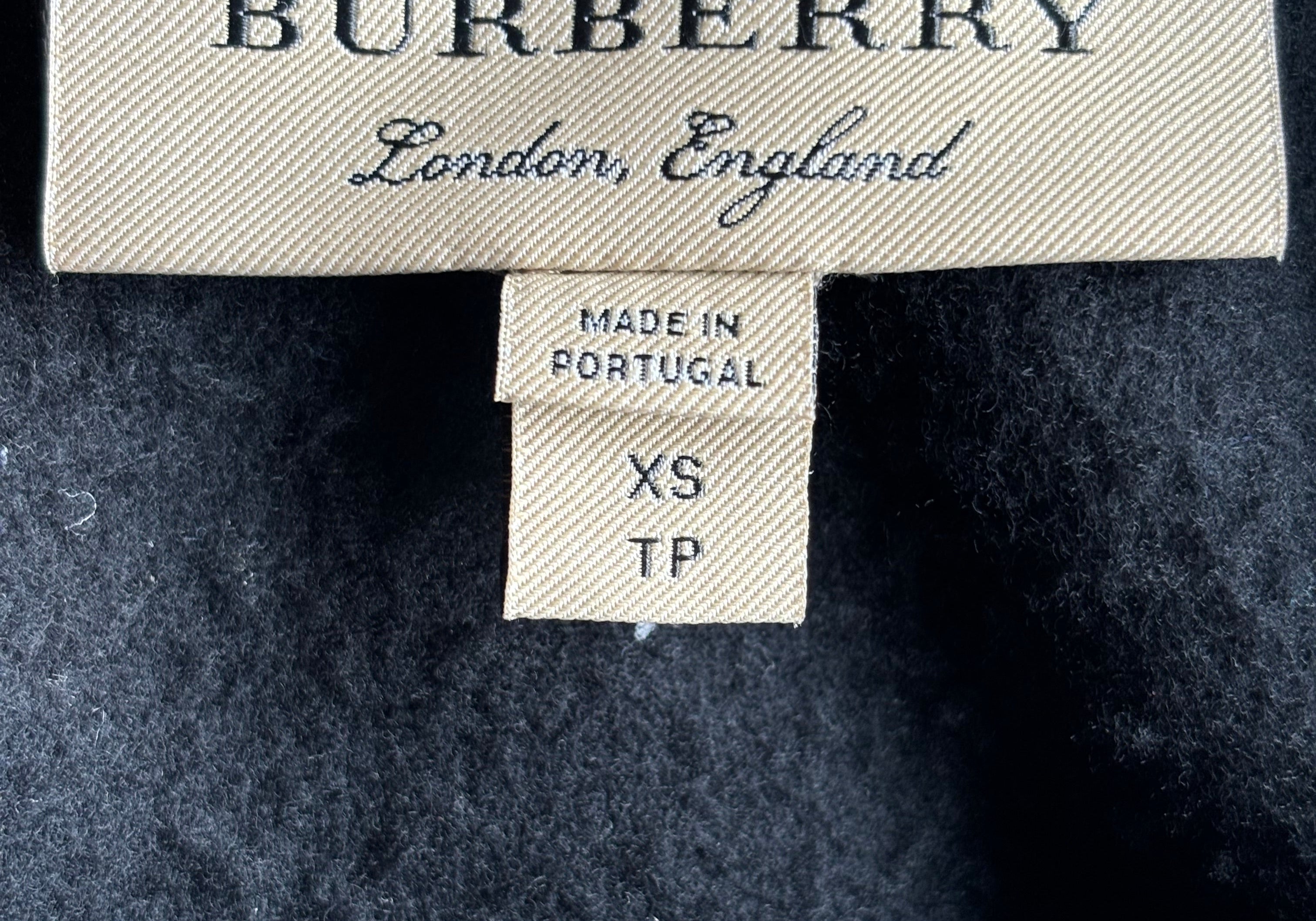 Burberry Crest Hoodie Black (Preowned)