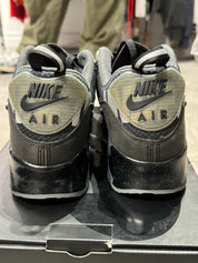 Nike Air Max 90 20 Undefeated Black (Preowned)