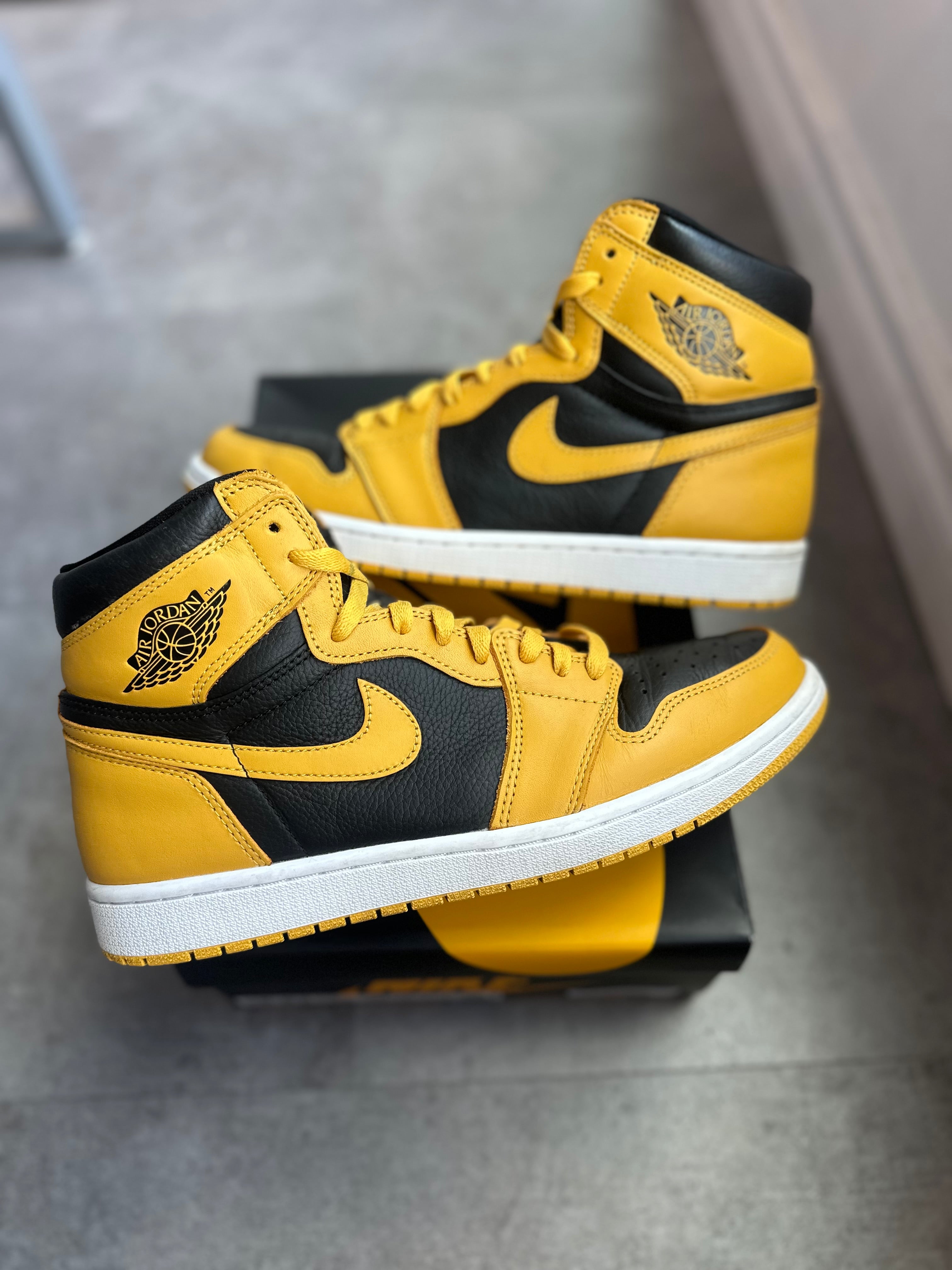 Jordan 1 Retro High OG Pollen (Preowned Size 10.5 8/10)