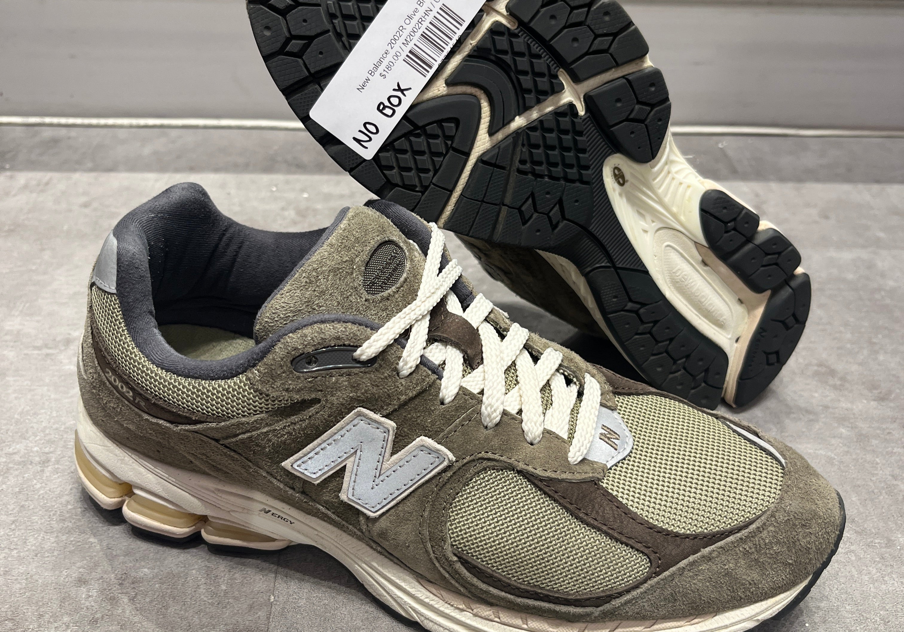 New Balance 2002R Olive Brown (Preowned)