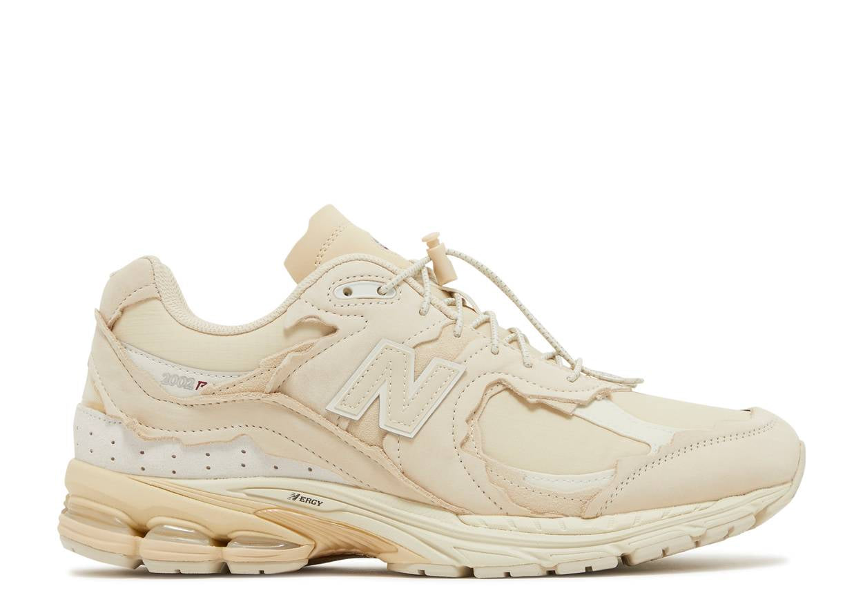 New Balance 2002R Protection Pack Sandstone