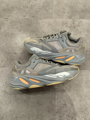 adidas Yeezy Boost 700 Inertia (Preowned Size 8.5)