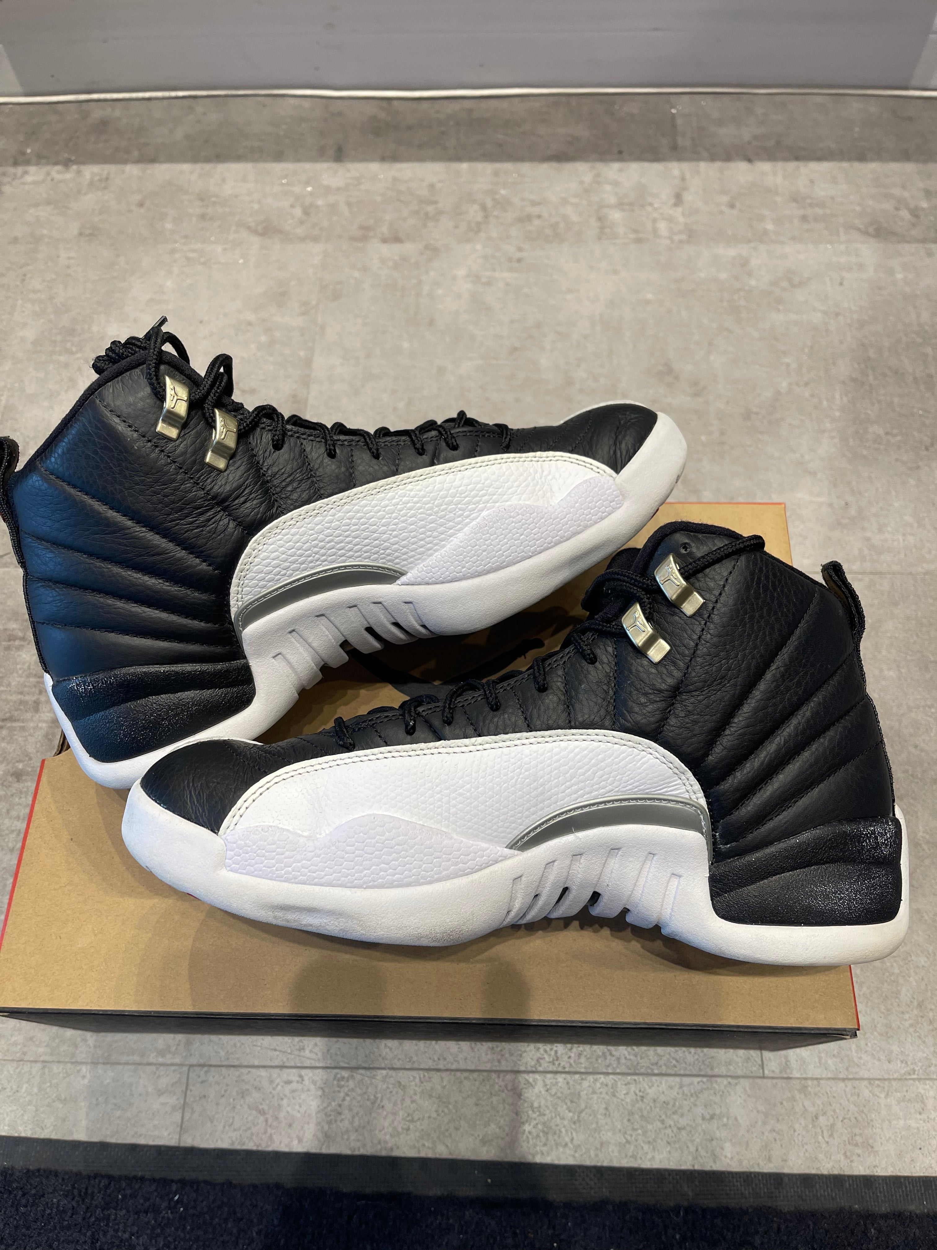 Jordan 12 Retro Playoffs (2022) (Preowned Size 9)