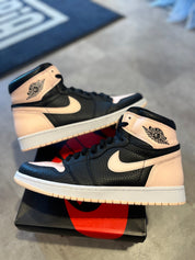 Jordan 1 Retro High Crimson Tint (Preowned Size 11)