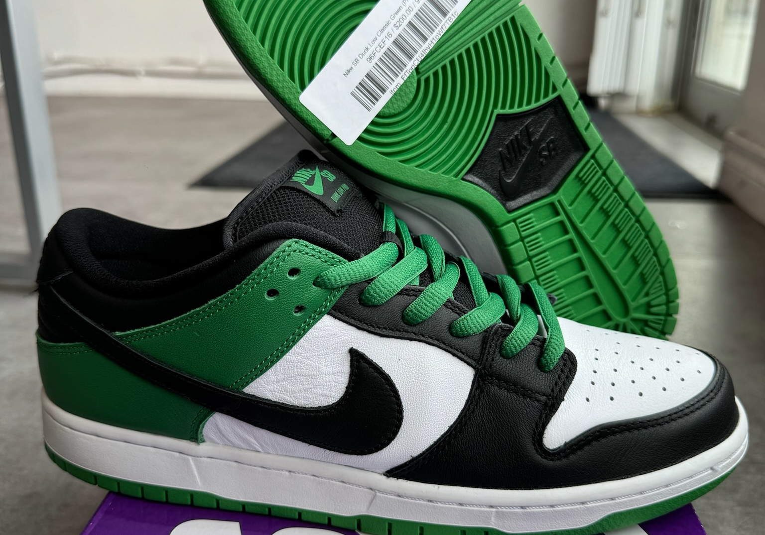 Nike SB Dunk Low Classic Green (Preowned Size 9.5)