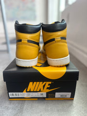 Jordan 1 Retro High OG Pollen (Preowned Size 10.5 8/10)