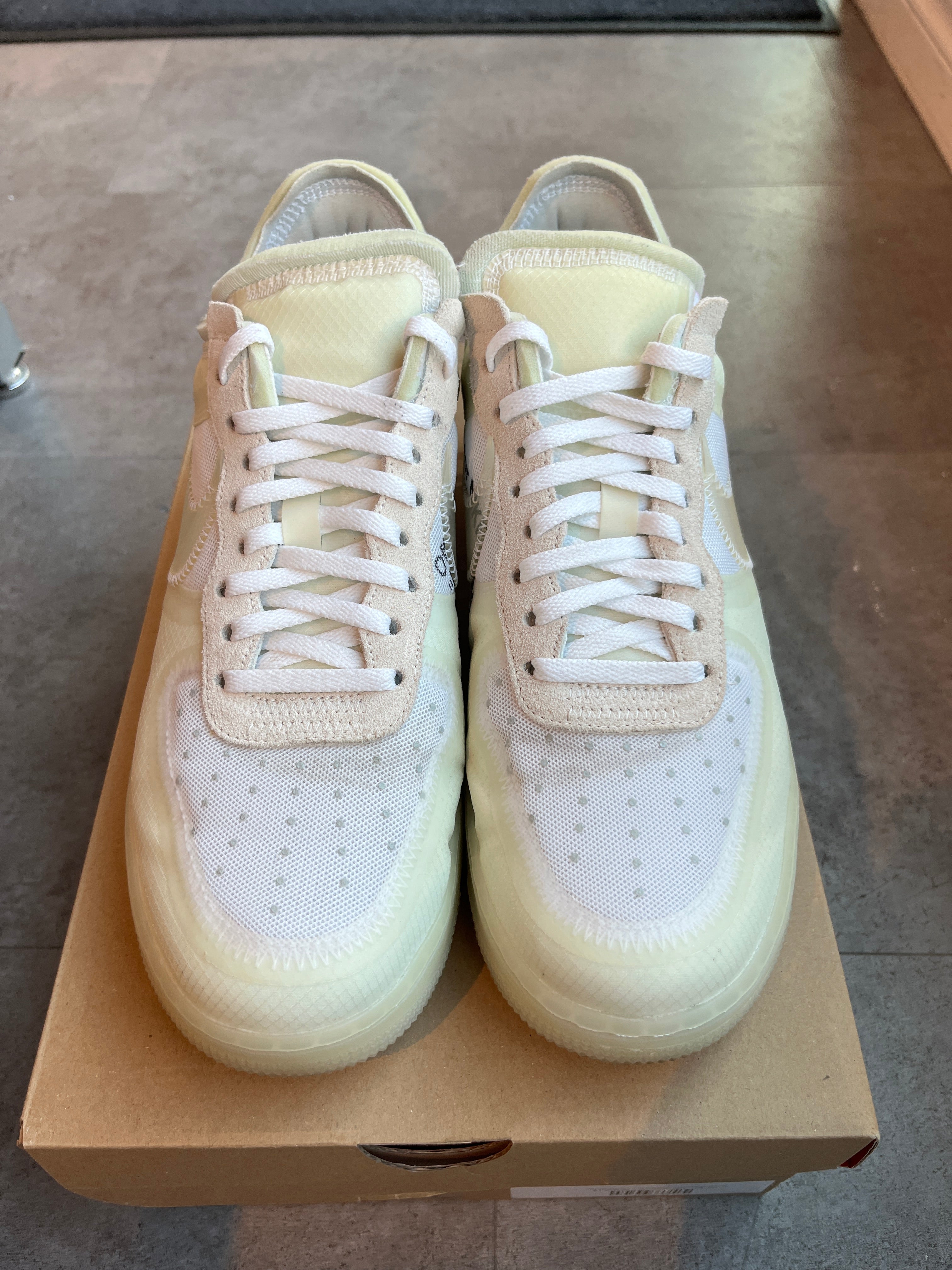 Nike Air Force 1 Low Off-White (Preowned Size 9)