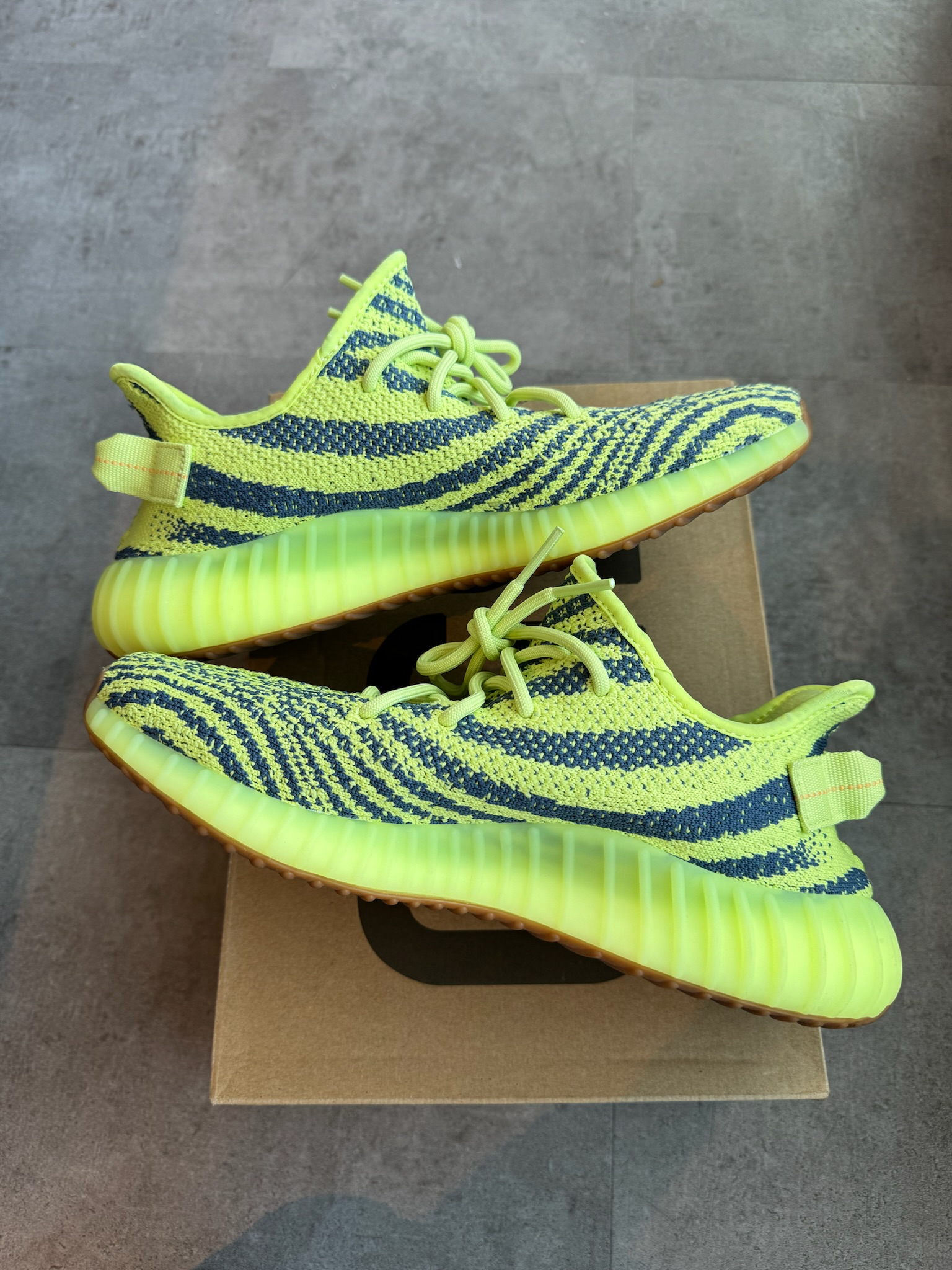 Adidas Yeezy Boost 350 V2 Semi Frozen Yellow (Preowned Size 9.5)