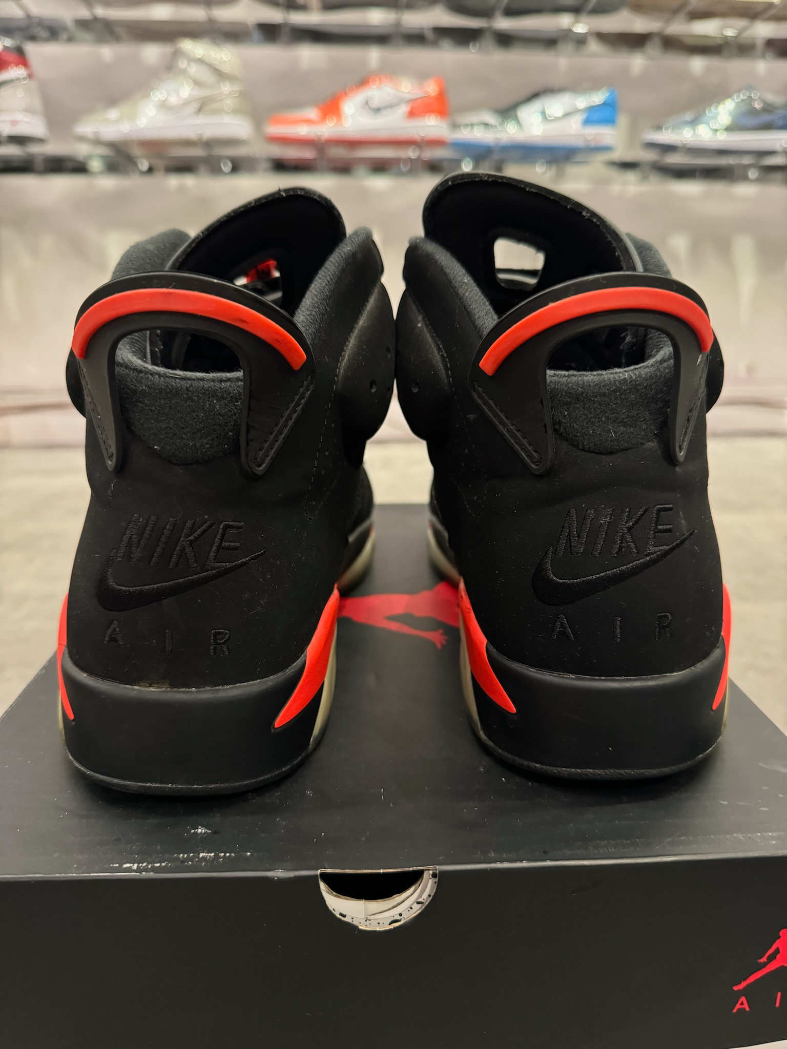 Jordan 6 Retro Black Infrared (2019) (Preowned Size 11)