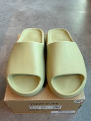 adidas Yeezy Slide Resin (Preowned)