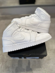 Jordan 1 Mid Triple White Tumbled Leather (GS) (Preowned)