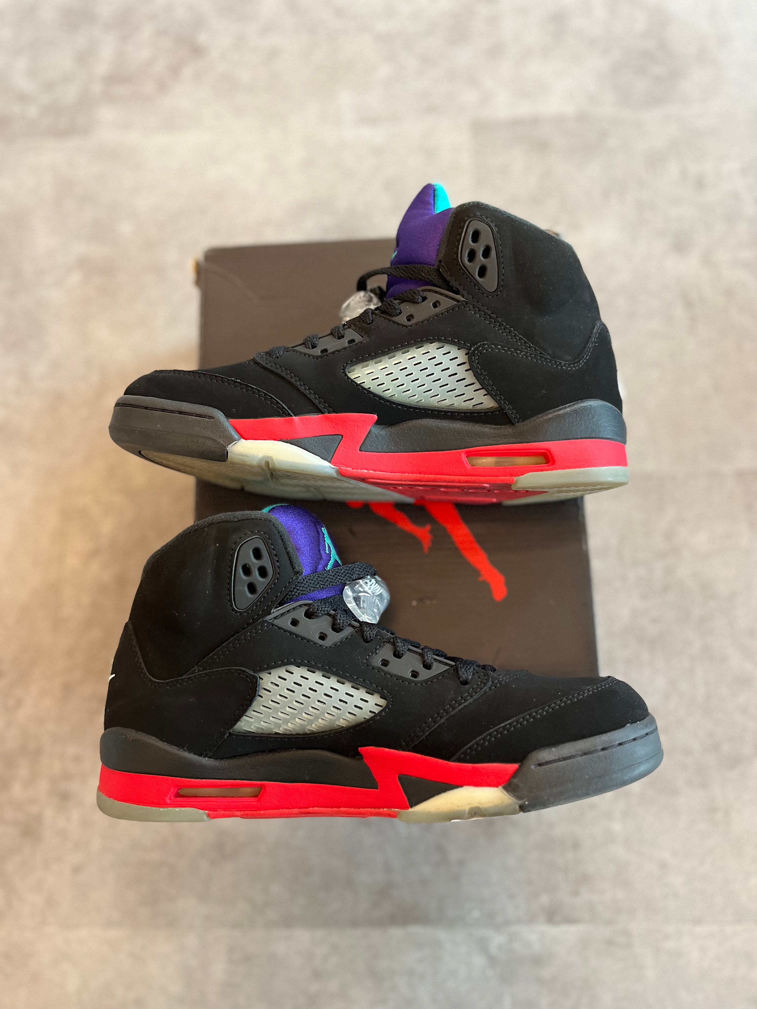 Jordan 5 Retro Top 3 (GS) (Preowned)