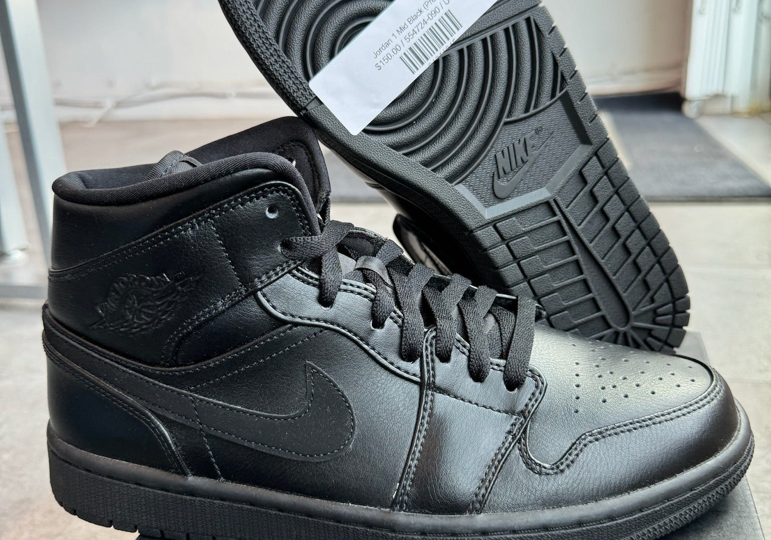 Jordan 1 Mid Black (Preowned)