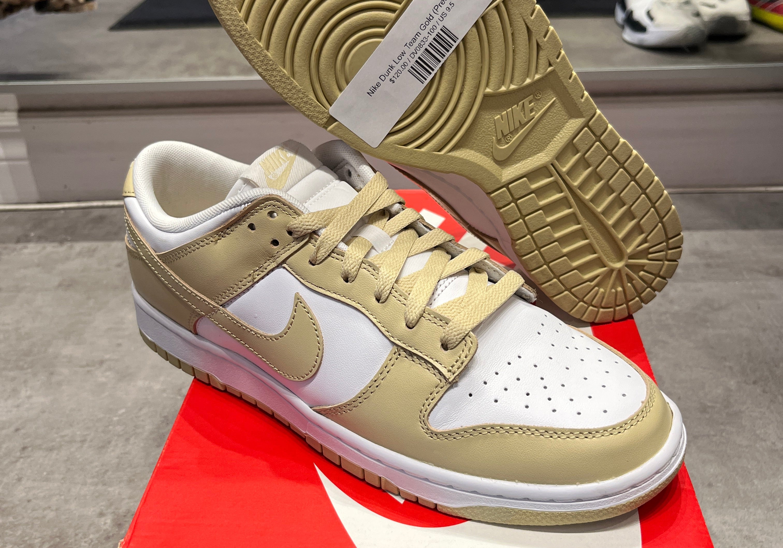 Nike Dunk Low Team Gold (Preowned Size 9.5)