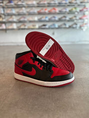 Jordan 1 Mid Banned (Preowned)