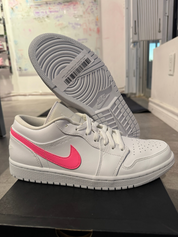 Jordan 1 Low White Multi-Color Swoosh (Preowned)