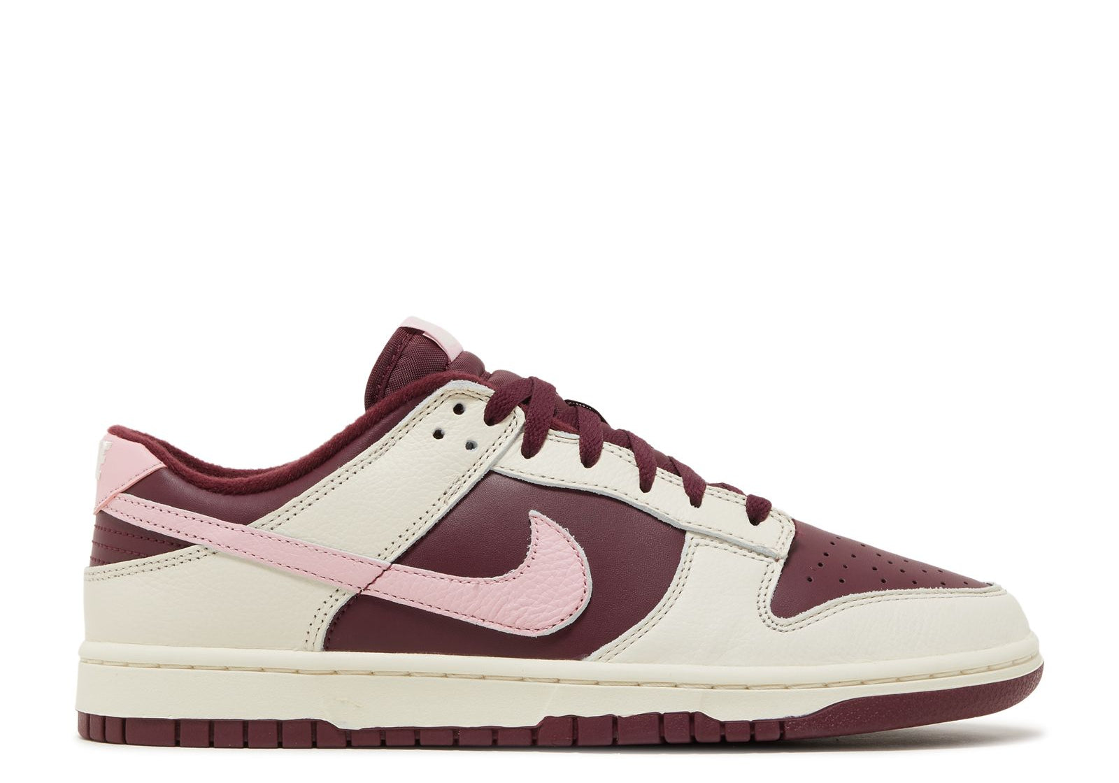 Nike Dunk Low Retro PRM Valentine's Day (2023) (Preowned)