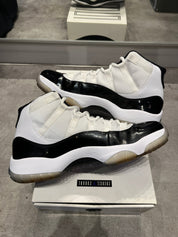 Jordan 11 Retro Concord (2011) (Preowned Size 10 9.5/10)