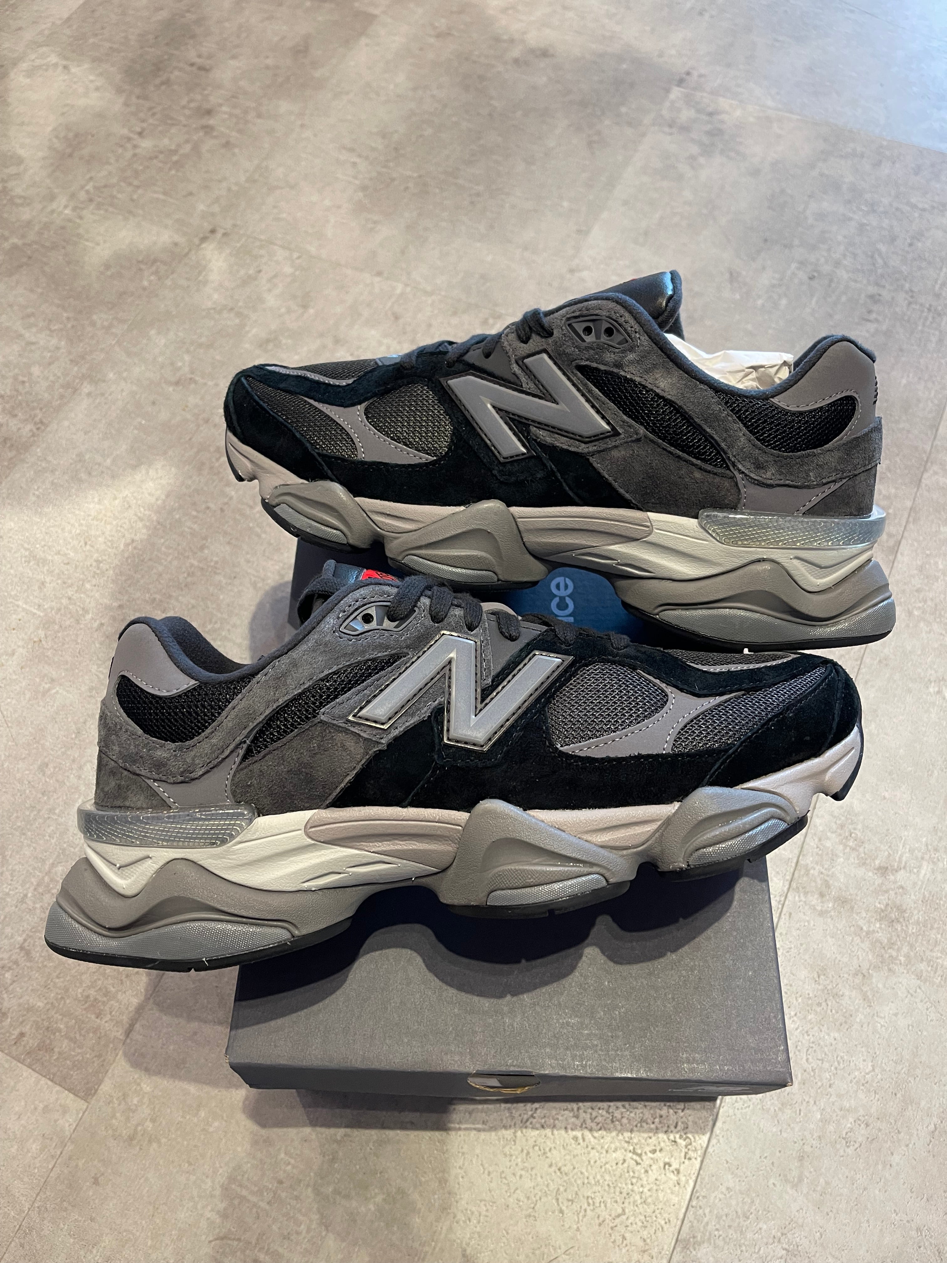 New Balance 9060 Black Castlerock Grey (Preowned)