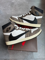 Jordan 1 Retro High OG SP Travis Scott Mocha (Preowned Size 11)