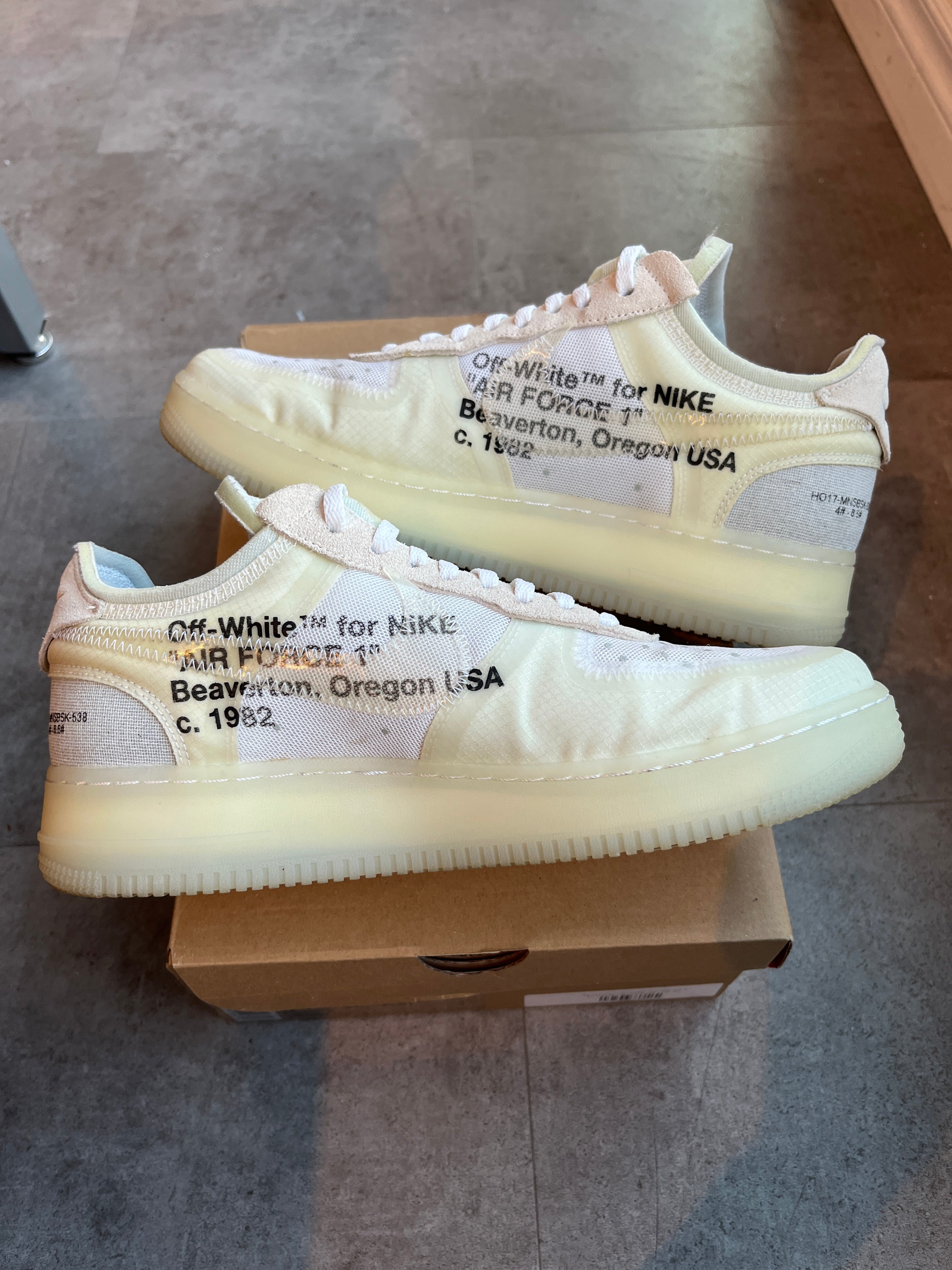 Nike Air Force 1 Low Off-White (Preowned Size 9)