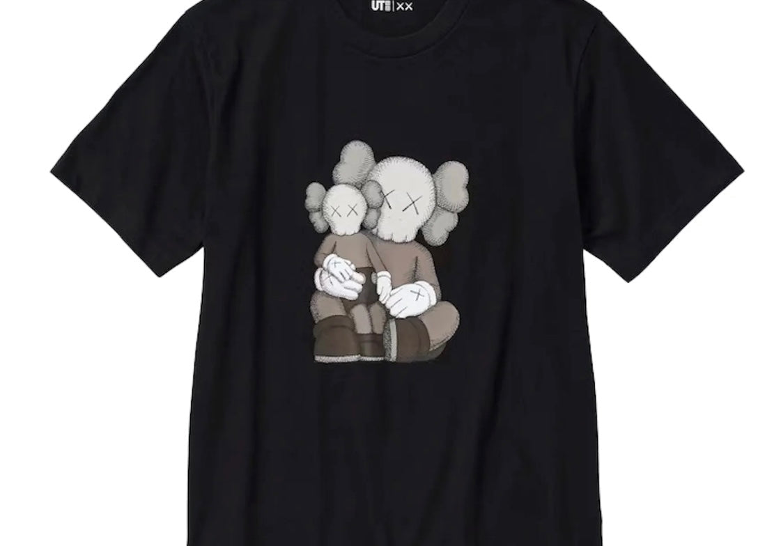 Kaws X Uniqlo UT Short Sleeve Graphic T-Shirt Black