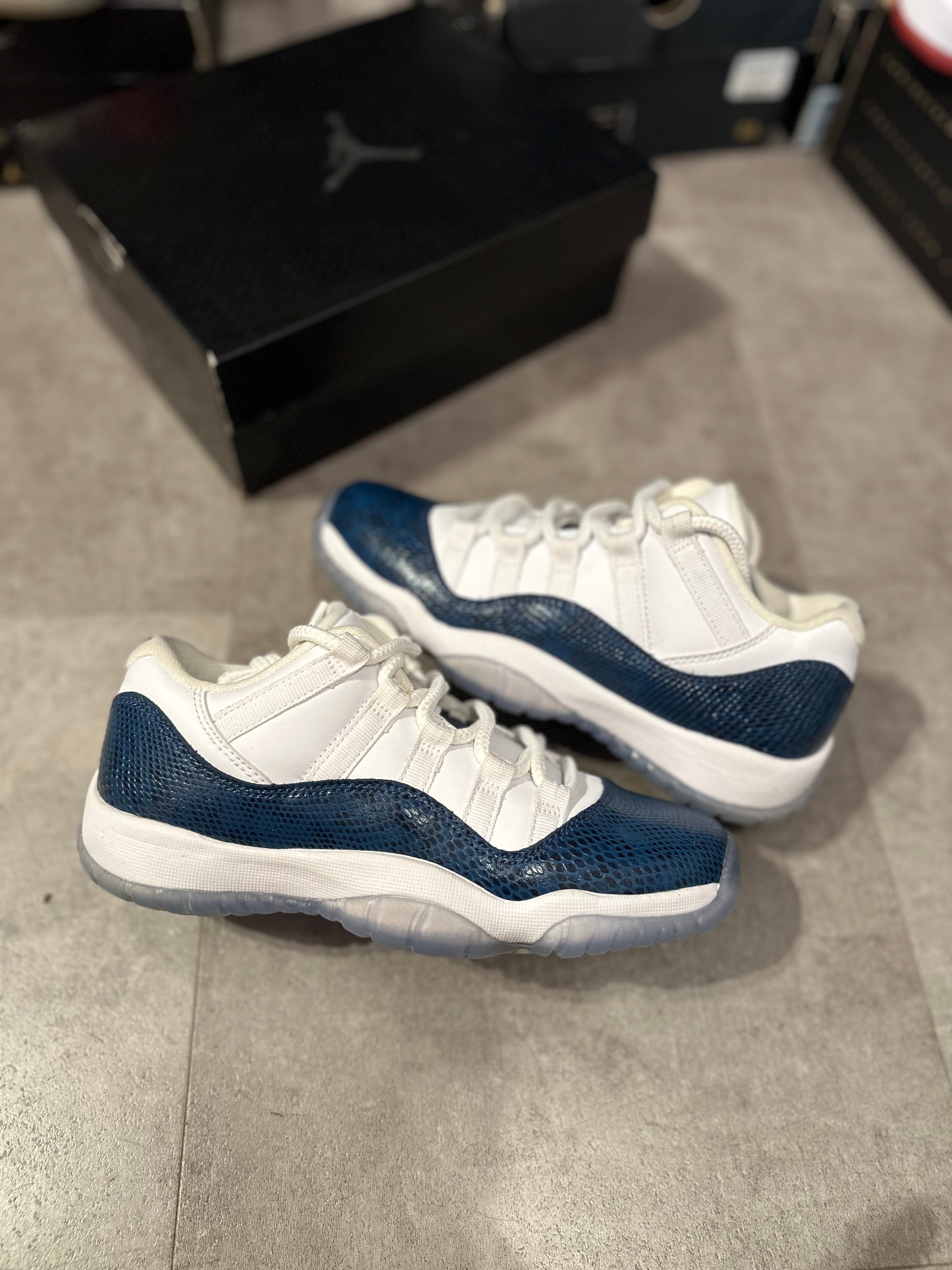 Jordan 11 Retro Low Snake Navy (2019) (GS) (Preowned)