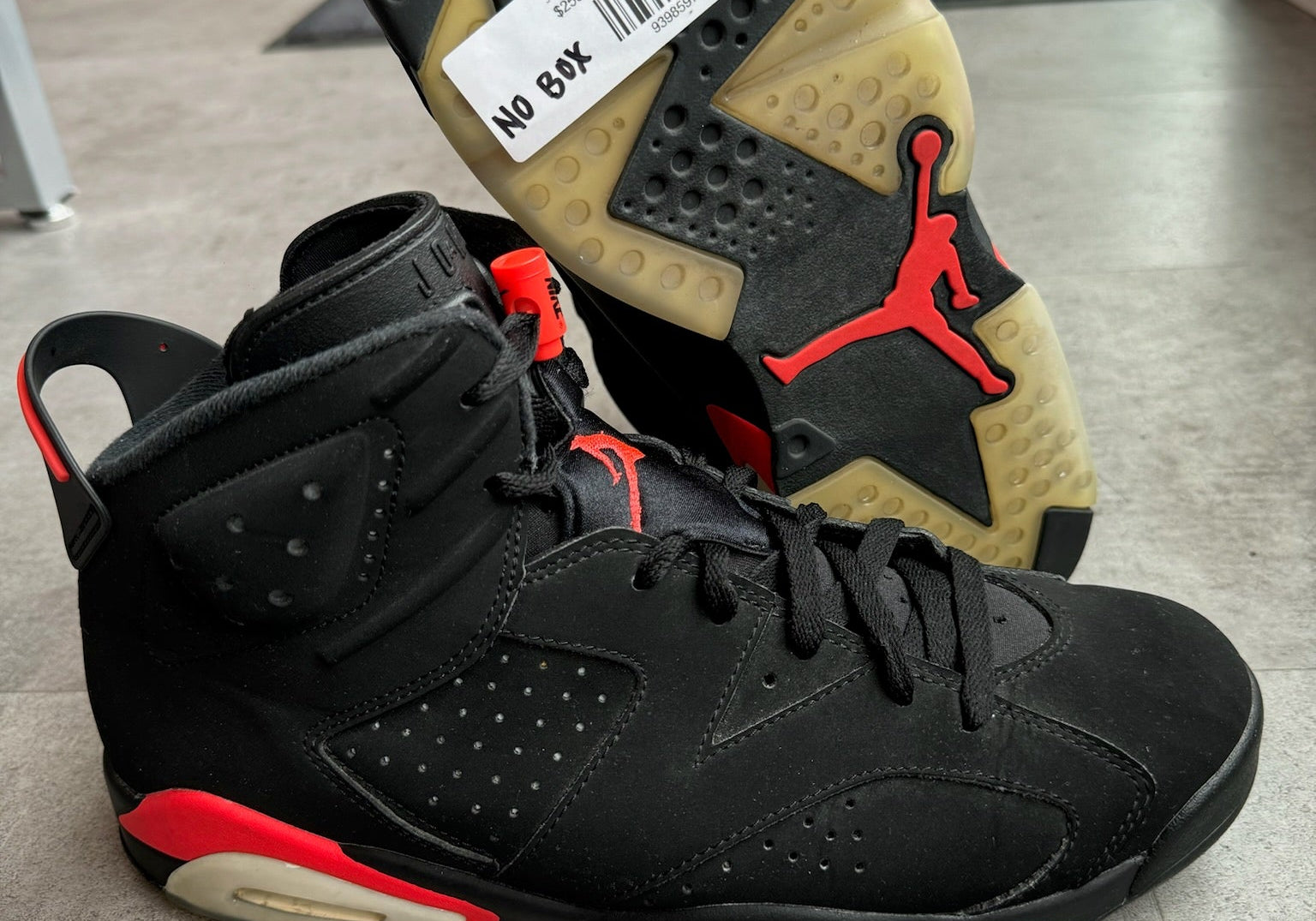 Jordan 6 Retro Black Infrared (2019) (Preowned Size 11)