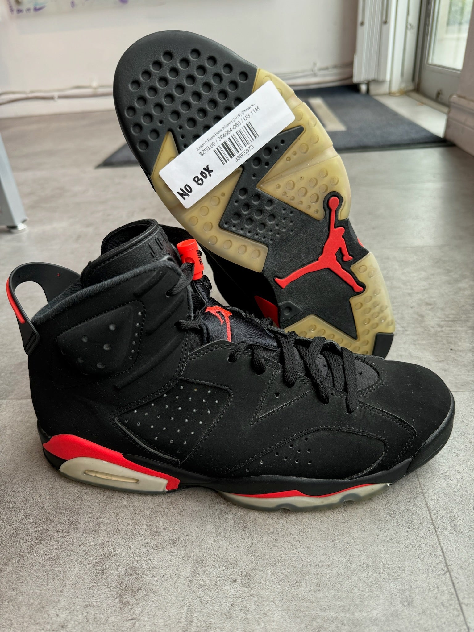 Jordan 6 Retro Black Infrared (2019) (Preowned Size 11)