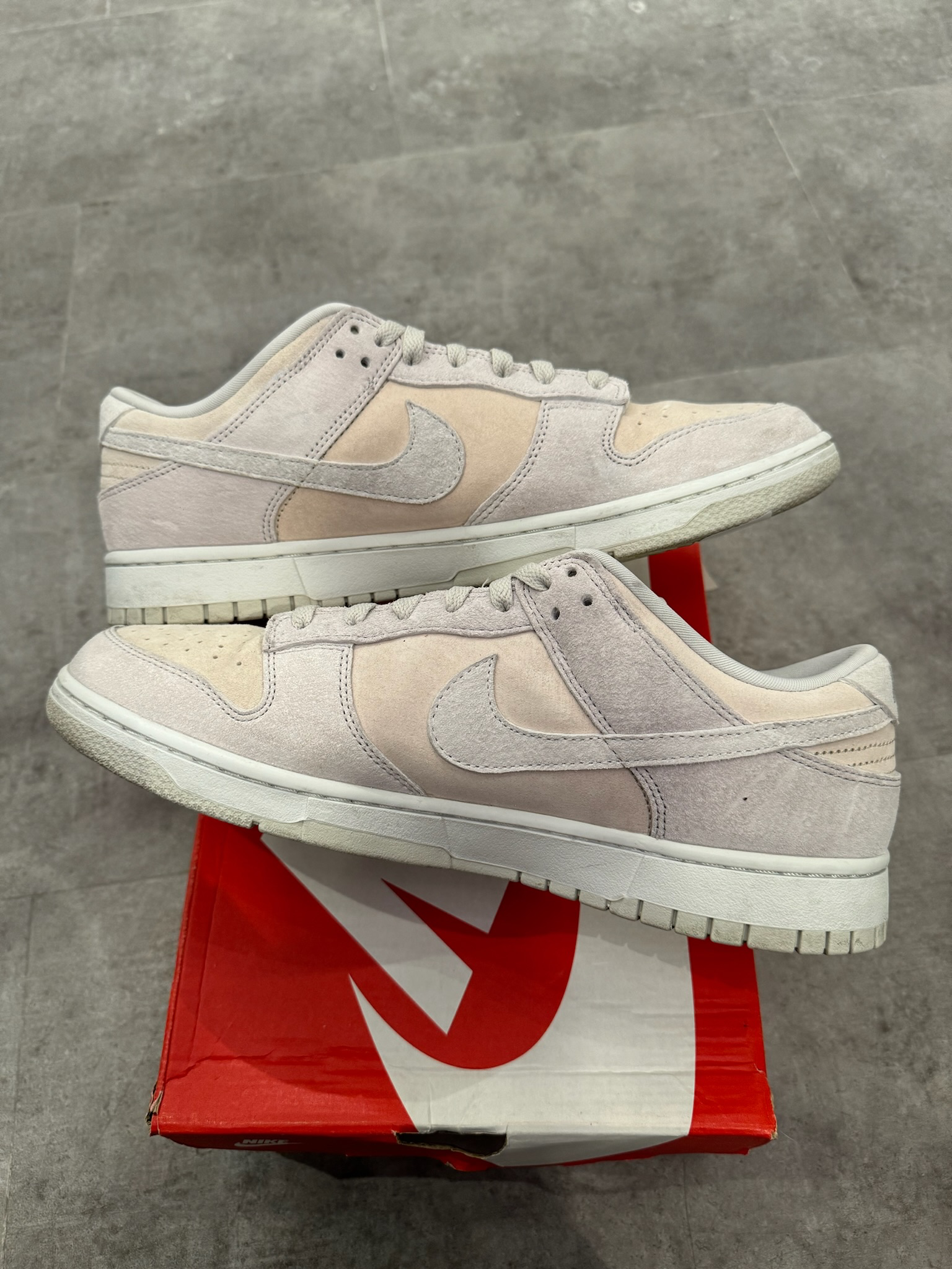 Nike Dunk Low PRM Vast Grey (Preowned)