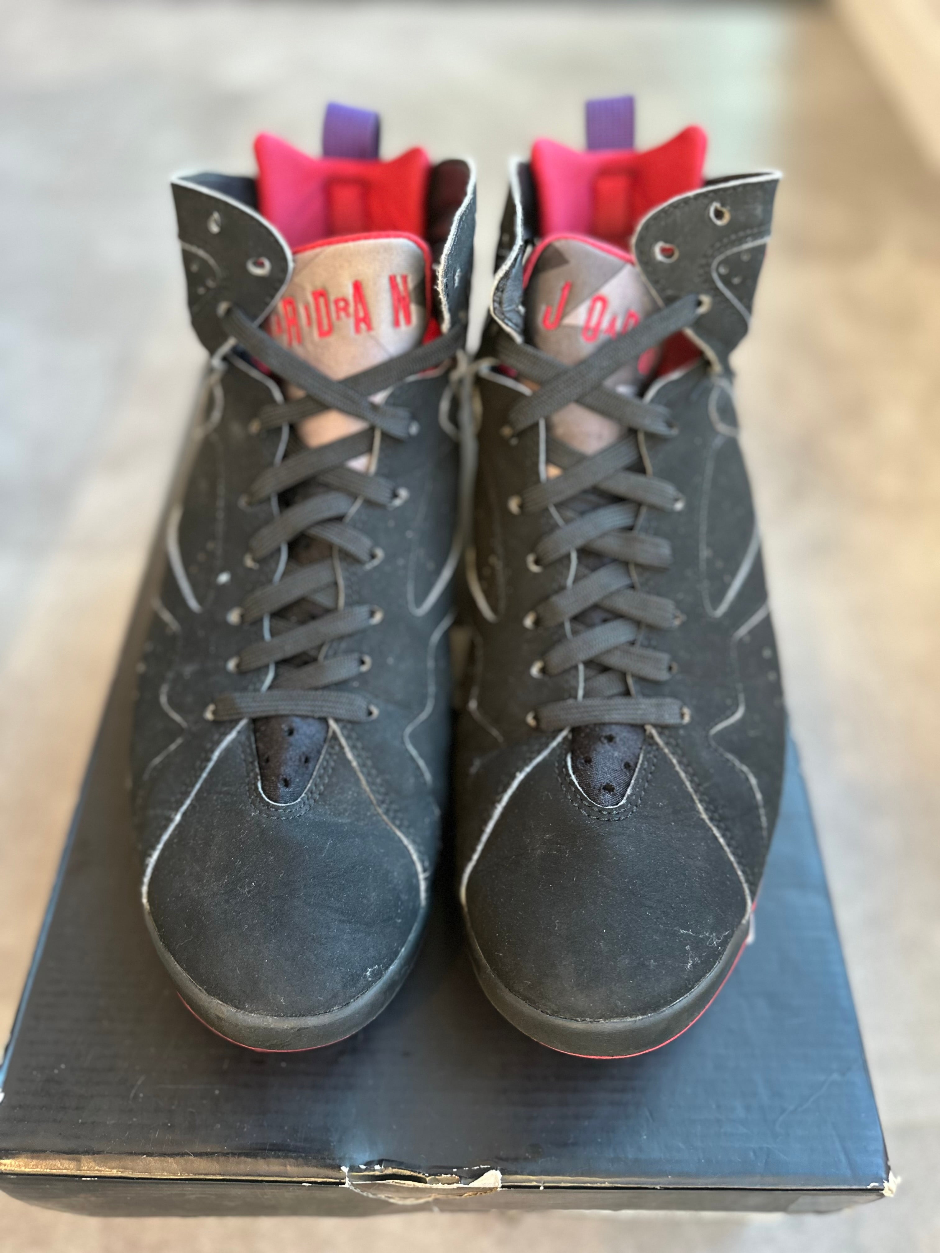 Jordan 7 Retro Raptors (2012) (Preowned Size 9.5 8/10)