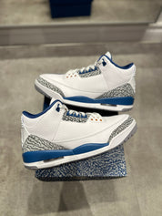 Jordan 3 Retro Wizards (Preowned Size 10)