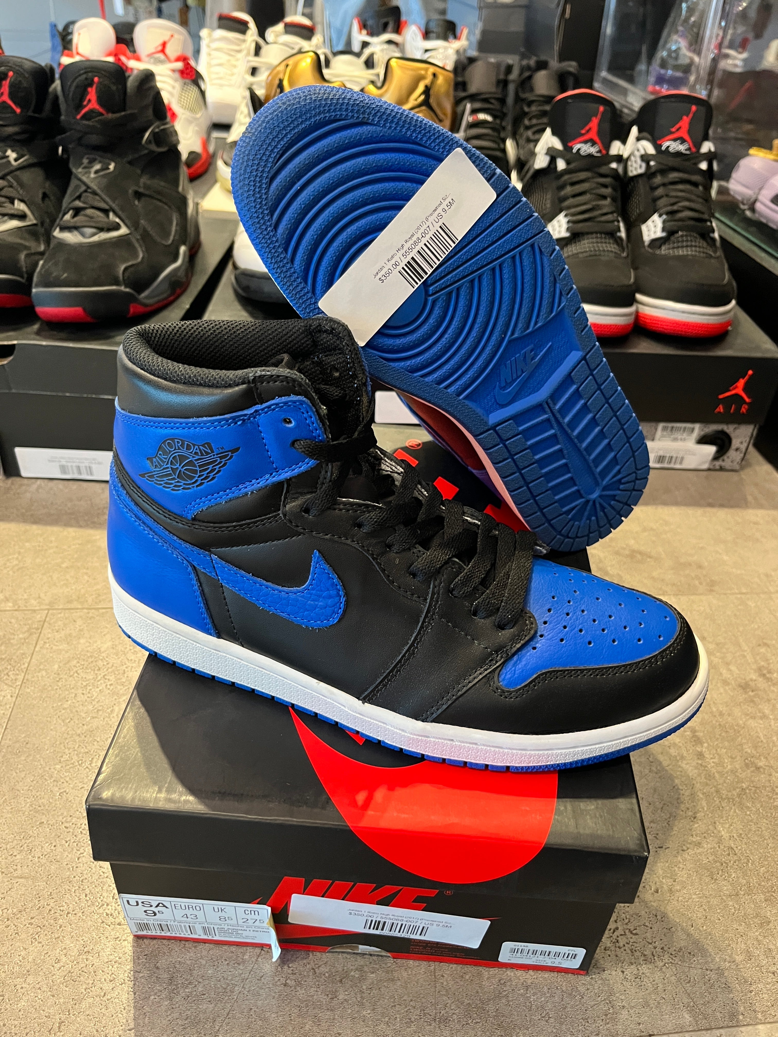 Jordan 1 Retro High Royal (2017) (Preowned Size 9.5 9.5/10)