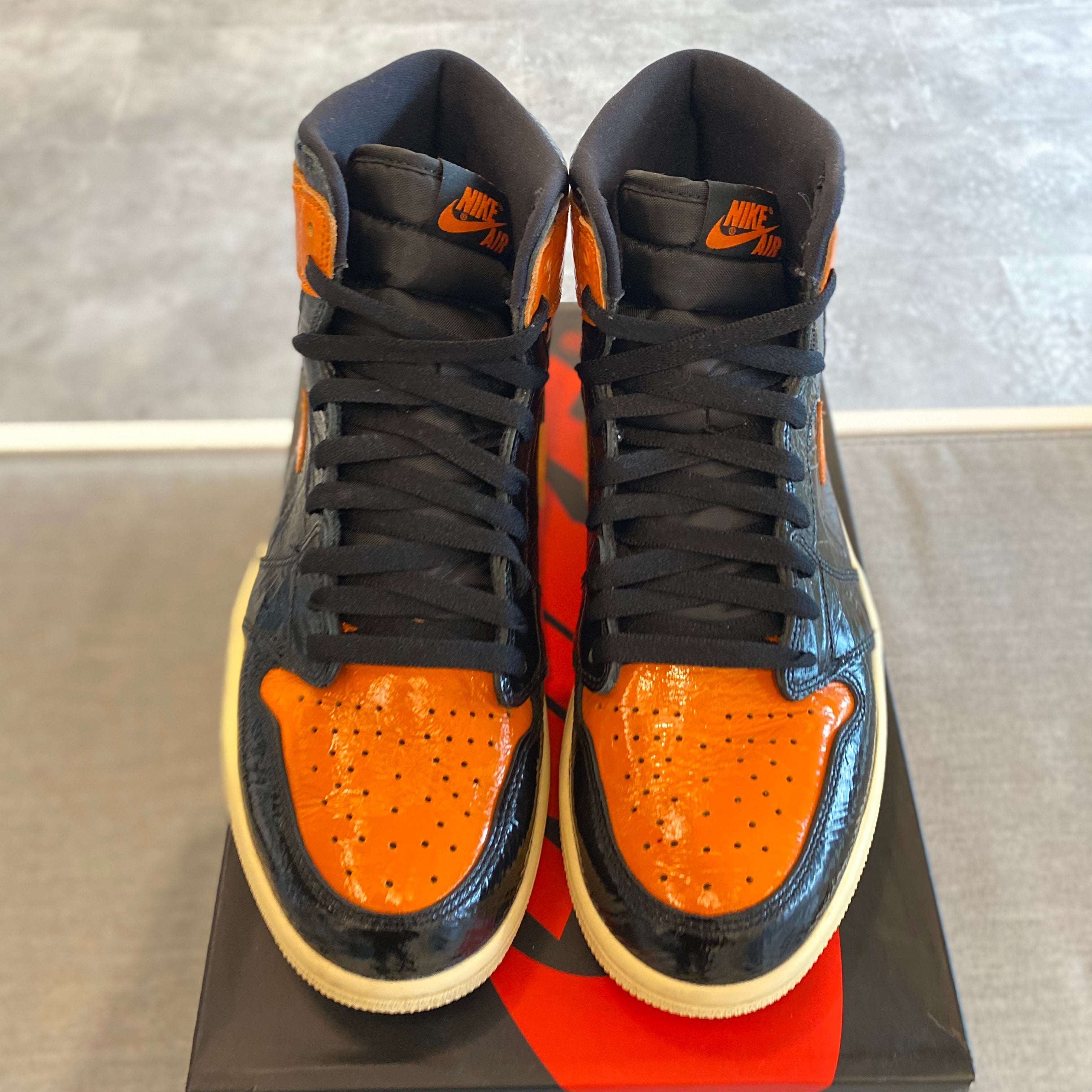 Jordan 1 Retro High Shattered Backboard 3.0 (Preowned Size 9.5)