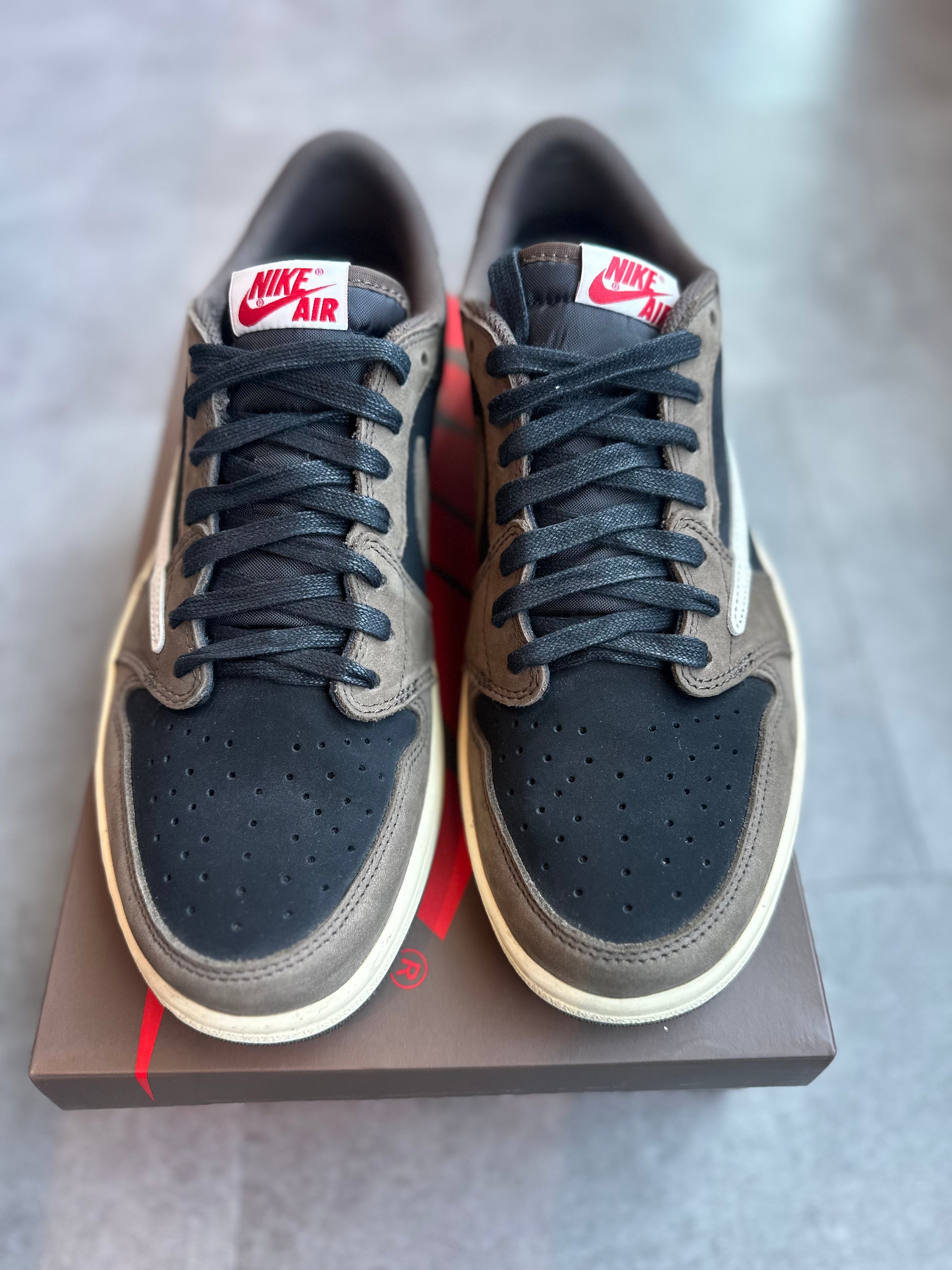 Jordan 1 Retro Low OG SP Travis Scott Mocha (Preowned Size 10.5)