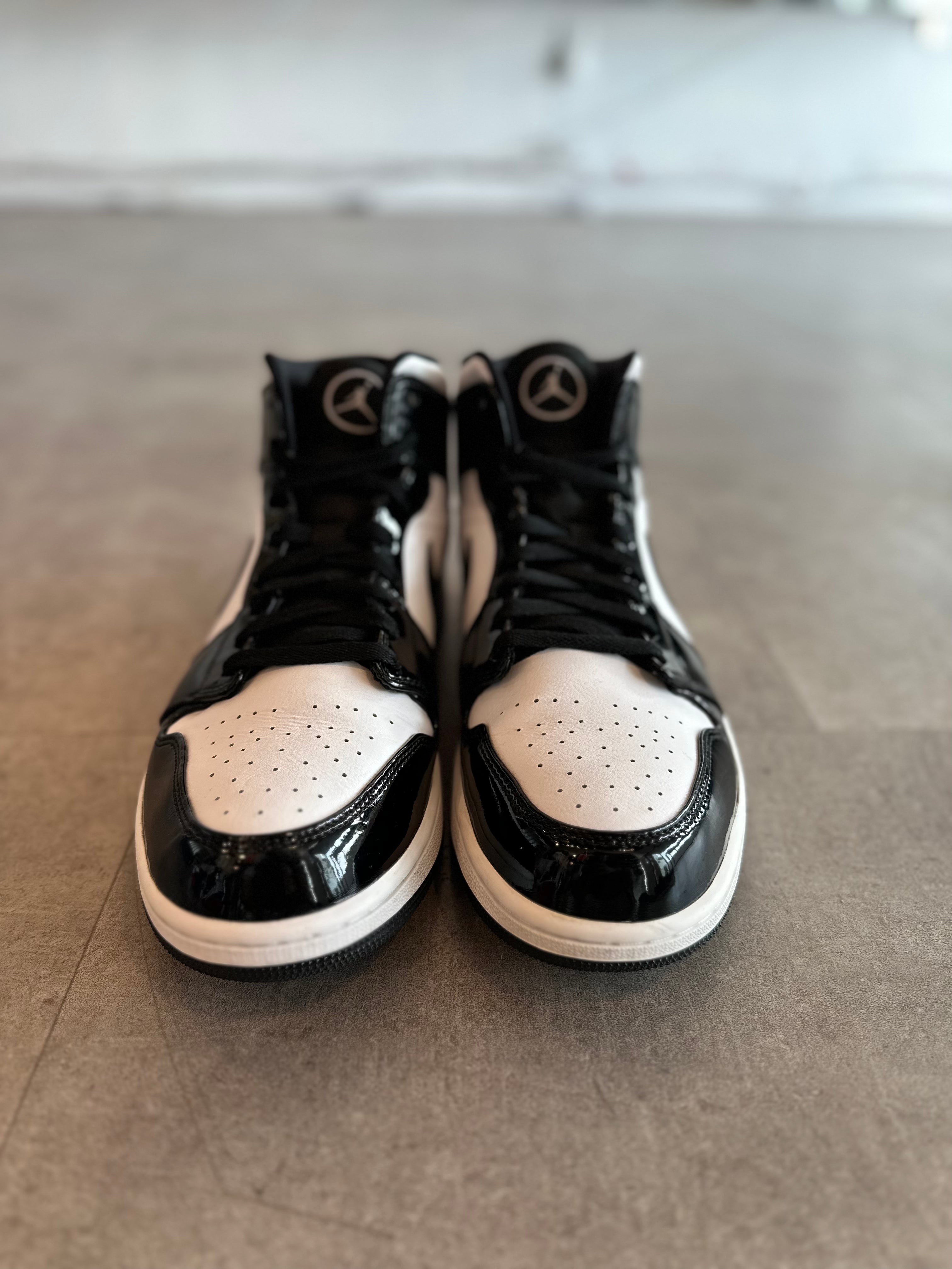 Jordan 1 Mid Carbon Fiber (Preowned Size 13)