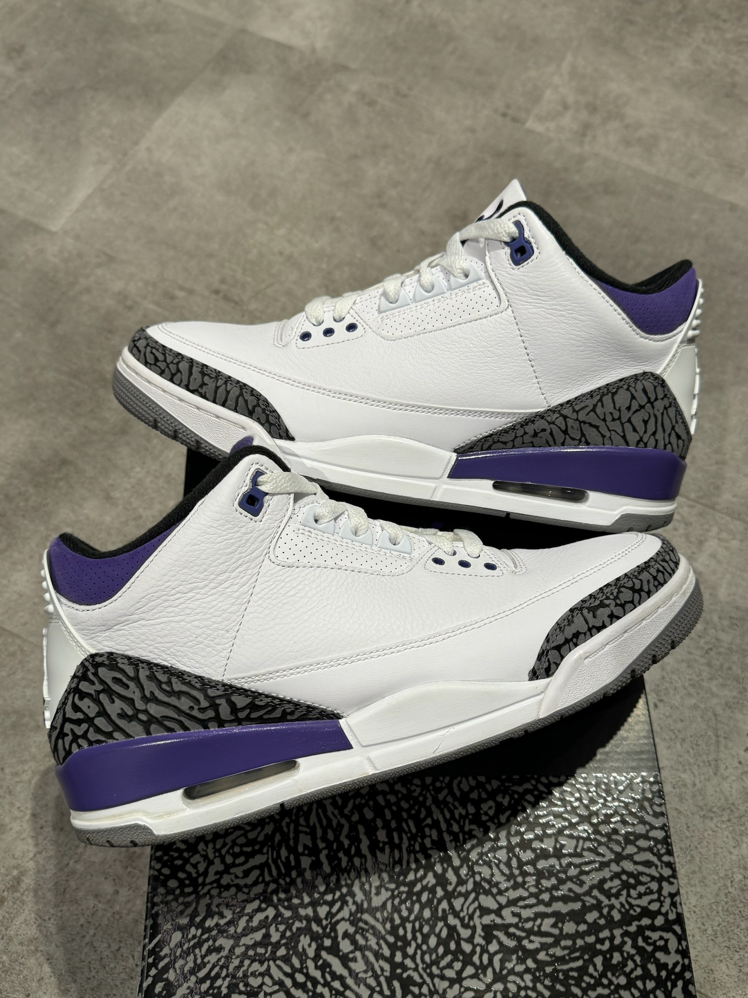 Jordan 3 Retro Dark Iris (Preowned Size 10)