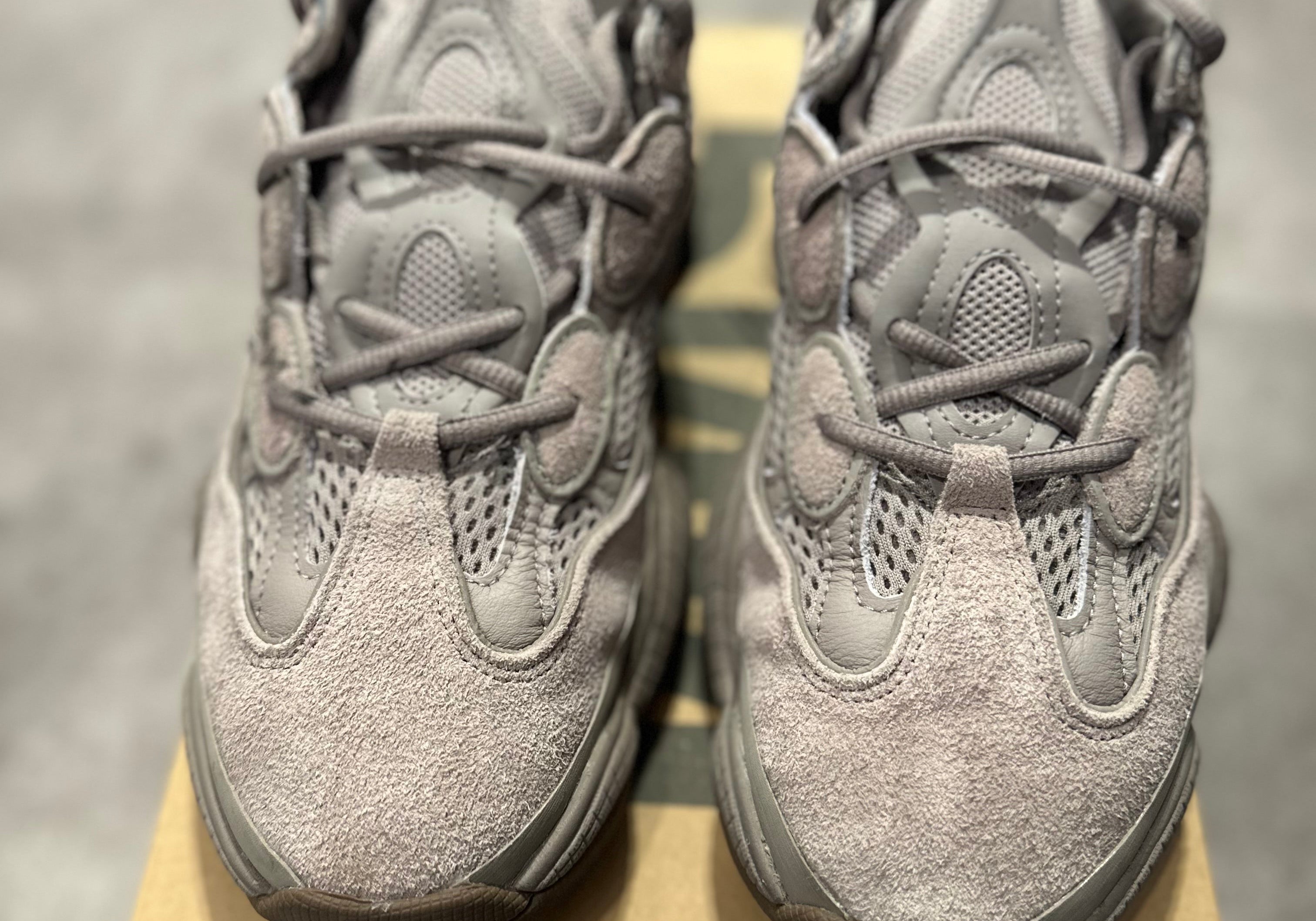 Adidas Yeezy 500 Ash Grey (Preowned)