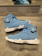 Jordan 7 Retro Pantone (Preowned)