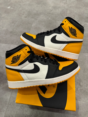 Jordan 1 Retro High OG Taxi (Preowned Size 10)