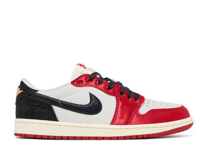 Jordan 1 Retro Low OG SP Trophy Room Away