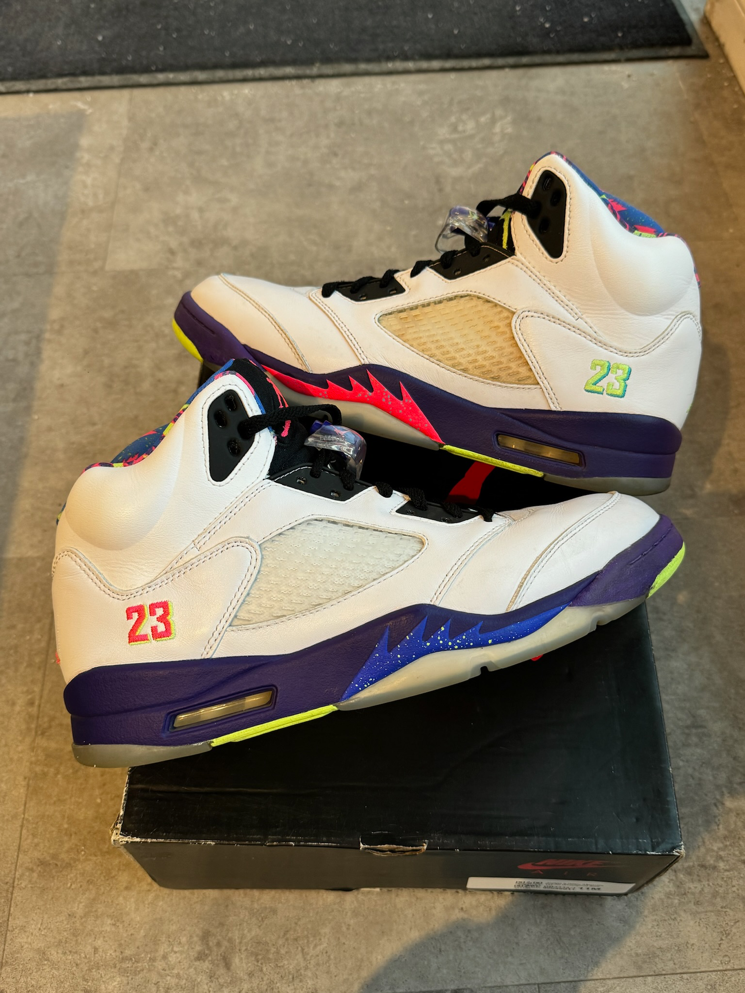 Jordan 5 Retro Alternate Bel-Air (Preowned Size 11)