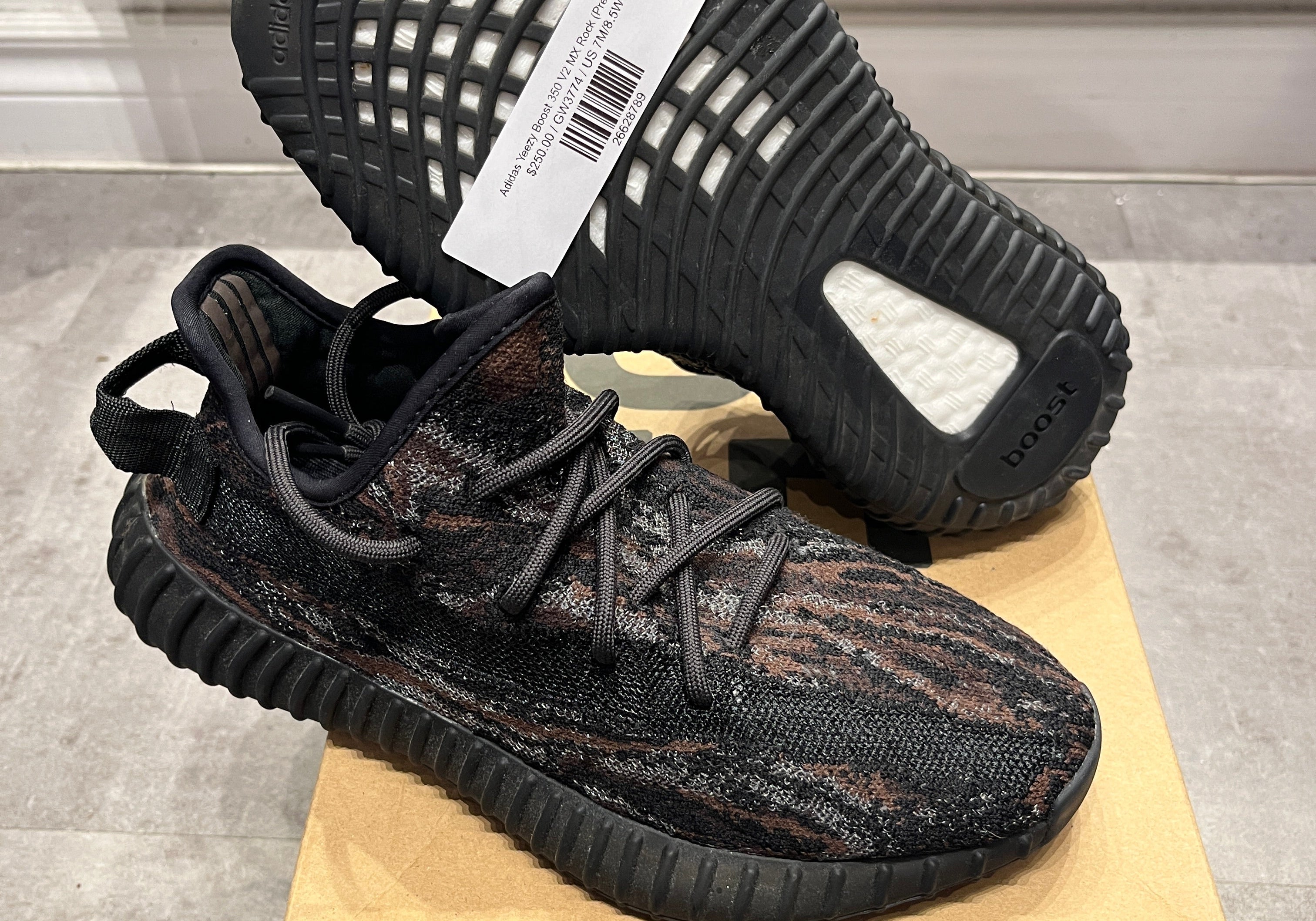 Adidas Yeezy Boost 350 V2 MX Rock (Preowned)