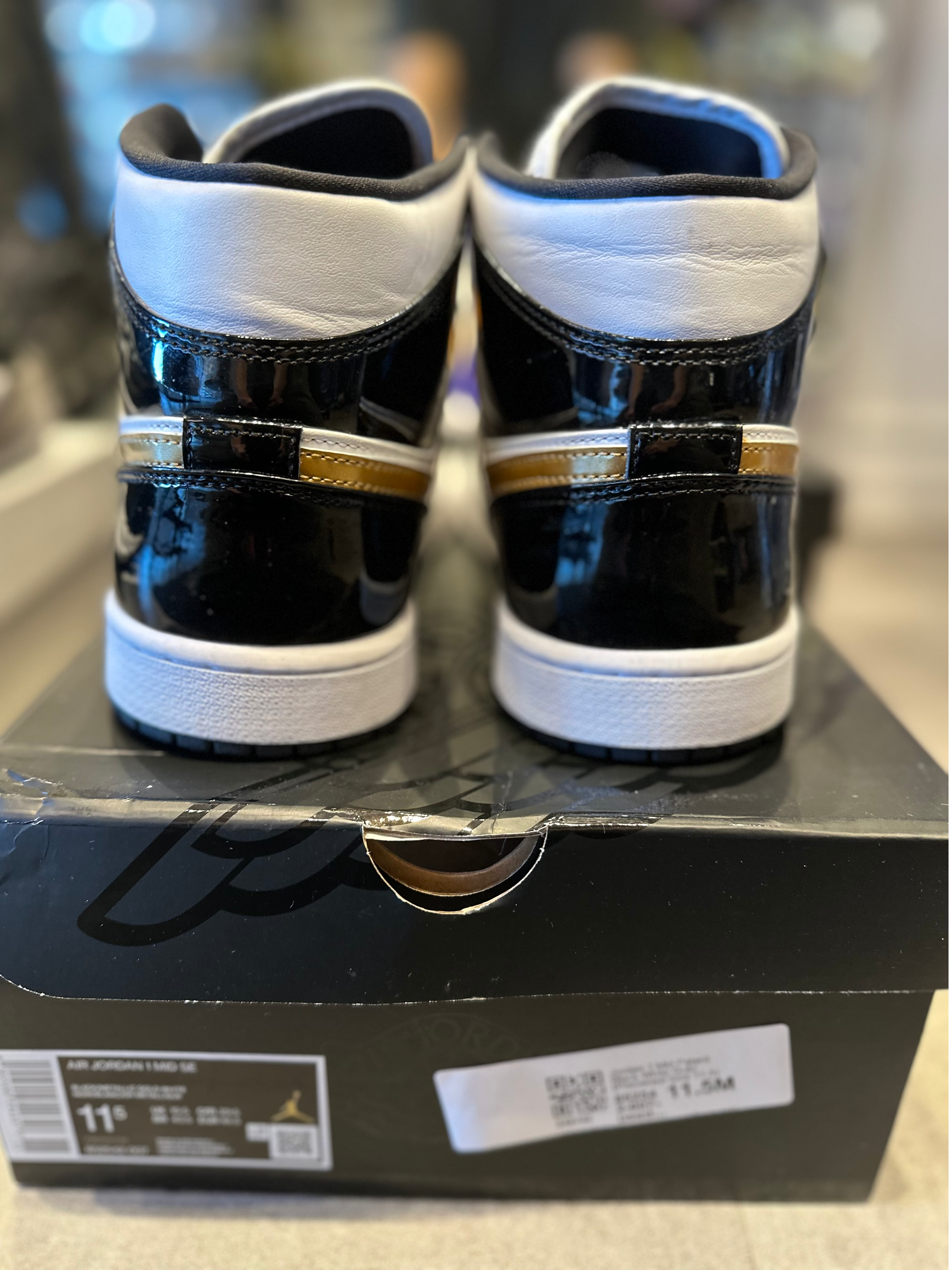 Jordan 1 Mid Patent Black White Gold (Preowned Size 11.5)