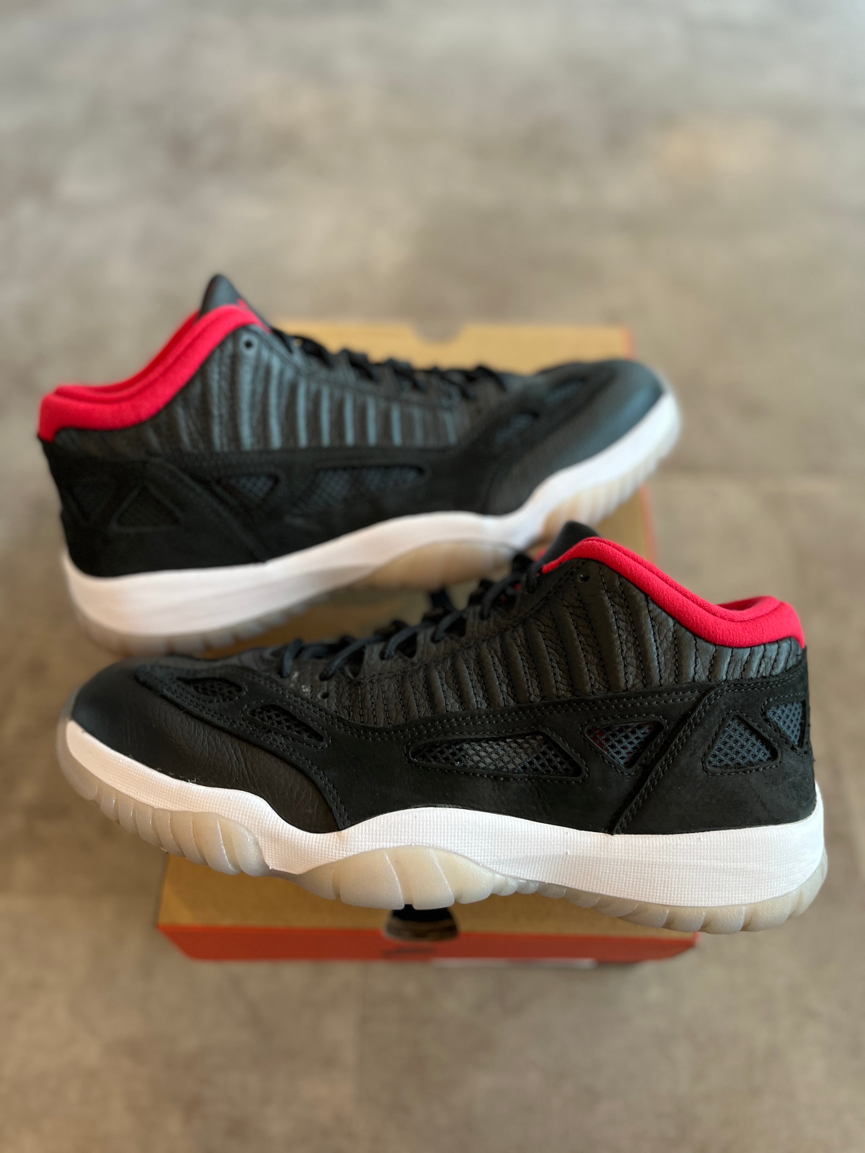 Jordan 11 Retro Low IE Bred (2021) (Preowned)