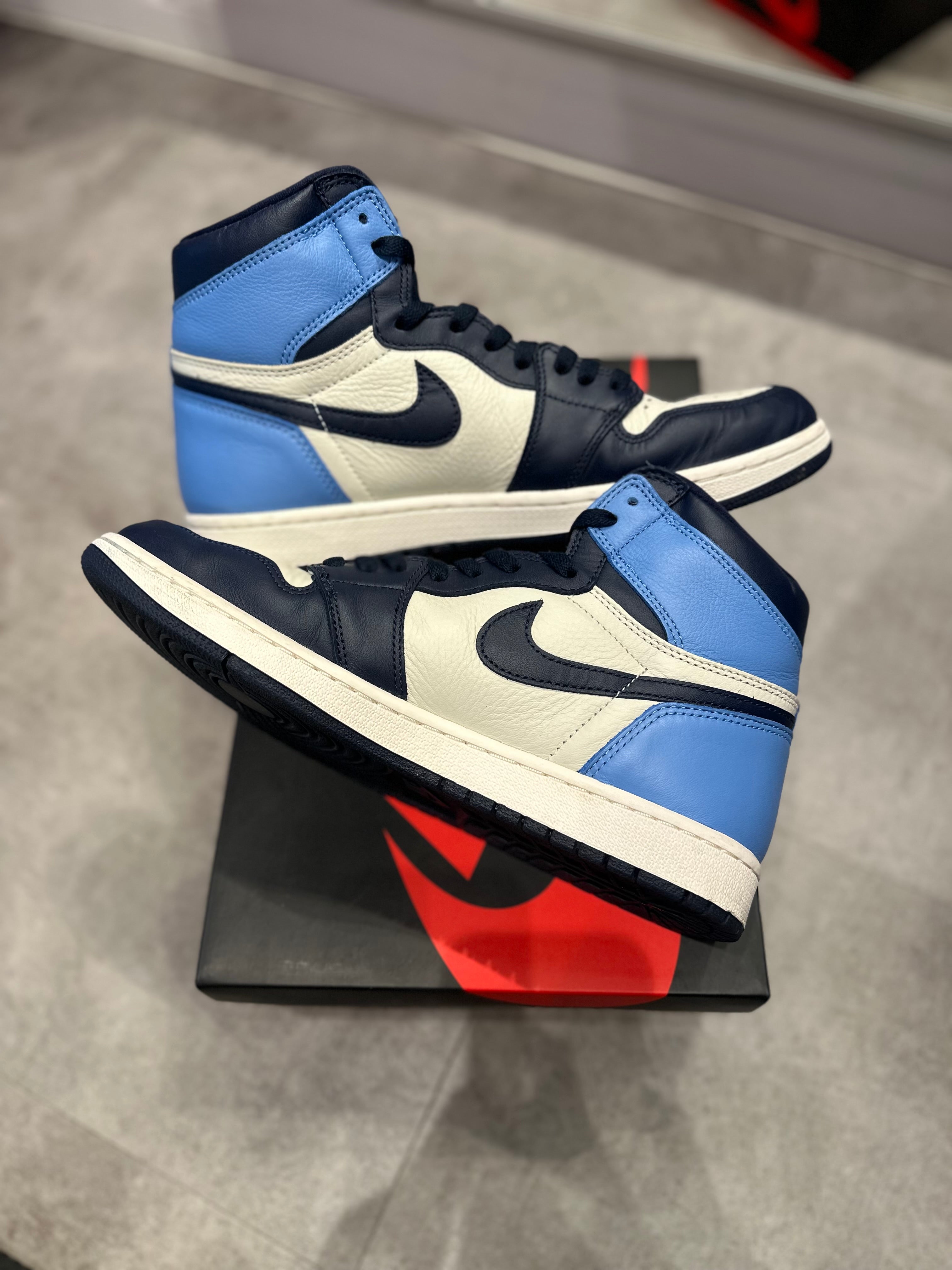 Jordan 1 Retro High Obsidian (Preowned Size 10.5)